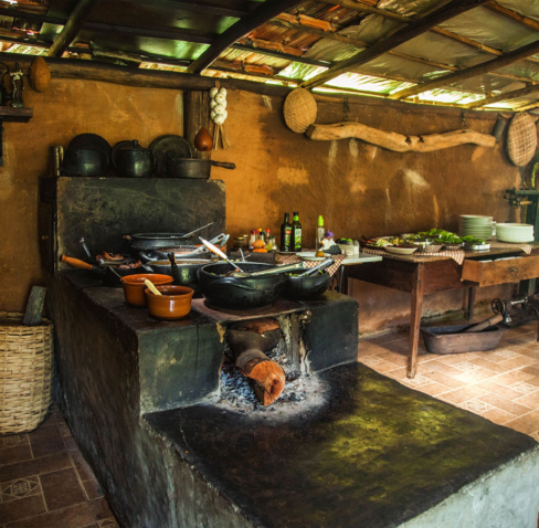 img-restaurante-morro-arriba-957x899